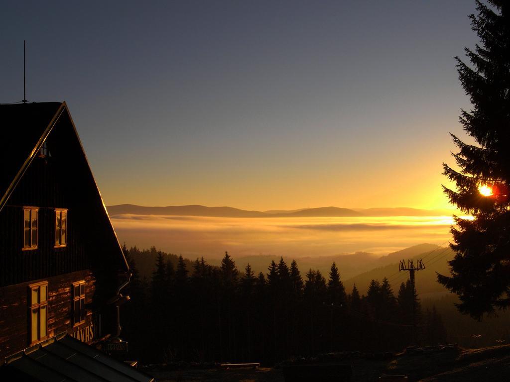 Horská Chata Návrší Staré Mesto Exterior foto